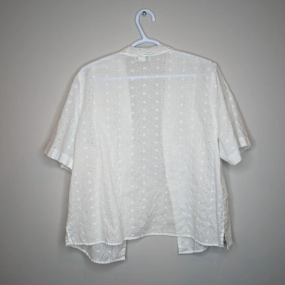 Vintage Vicki Wayne White Eyelet Open Front Short Sleeve  Blouse Women Medium - Picture 2 of 8